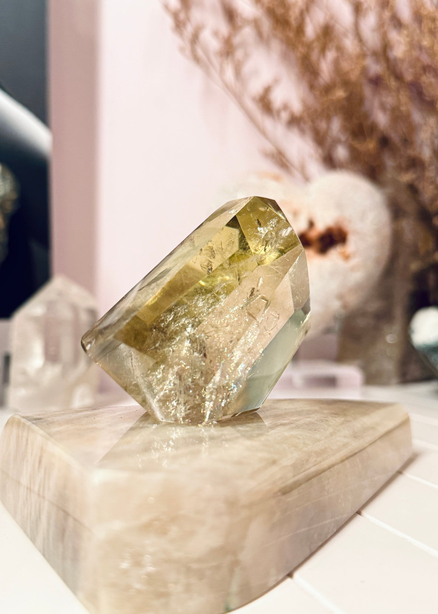 【彩虹黃水晶隨形 】